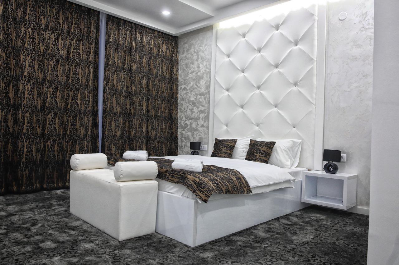 Sunny Hill Garden Bed & Breakfast Stara Pazova Exterior photo